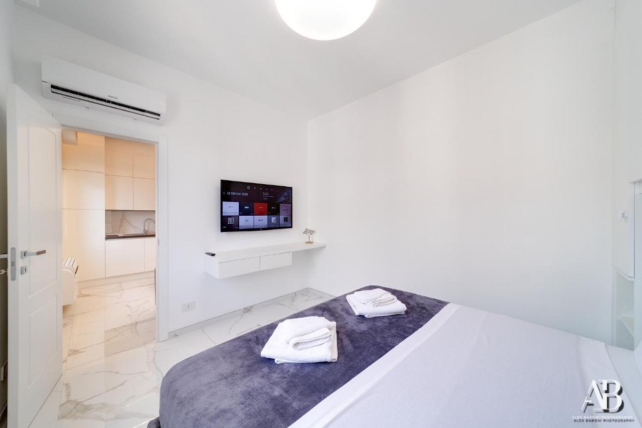 Suite Aurora Luxury In The Center Of サンレモ エクステリア 写真